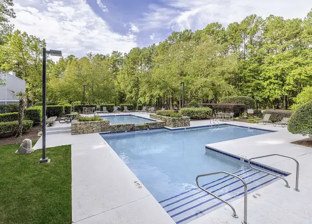 Photo of 101 Timber Hollow Ct, Chapel Hill, NC 27514
