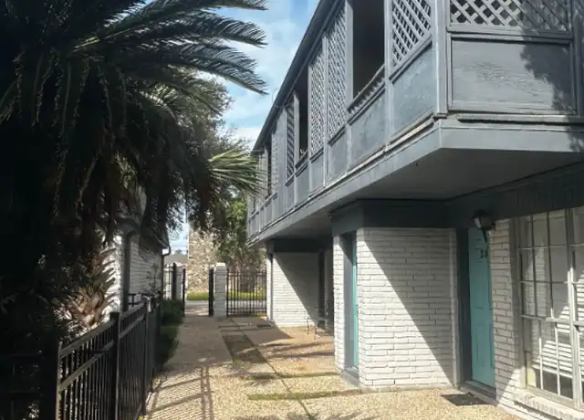 Property at 417 Church St, Galveston, TX, 77550, 1 bed, 1 bath, [object Object]