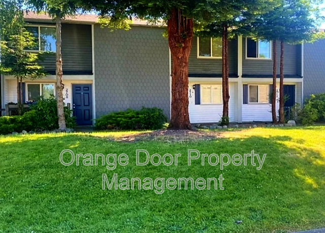 Photo of 2708 Initial Pl, Enumclaw, WA 98022
