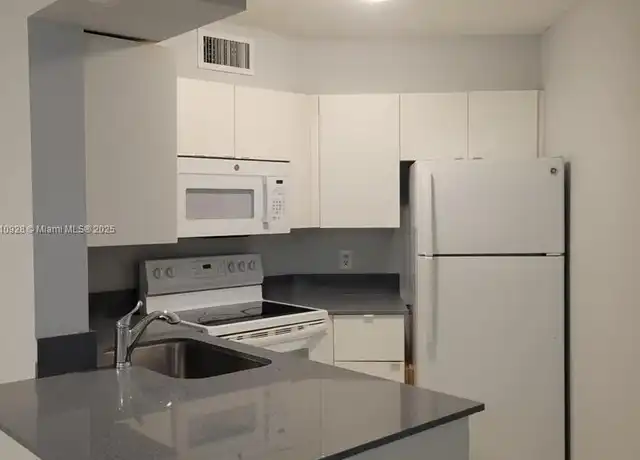 Property at 216 Lake Pointe Dr #127, Oakland Park, FL, 33309, 2 beds, 2 baths, [object Object]