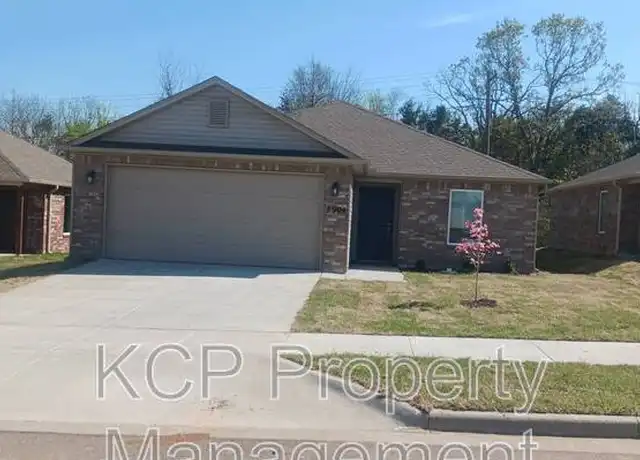 Property at 7904 Melody Ln, Fort Smith, AR, 72916, 3 beds, 2 baths, [object Object]
