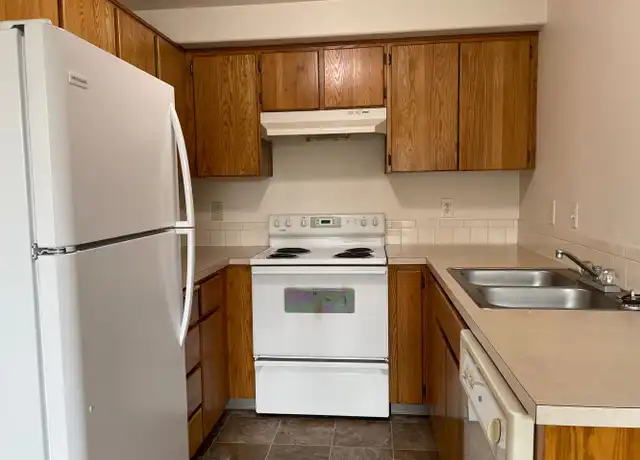Property at R8608 #1-4 - 8608 NE Burton Rd, Vancouver, WA, 98662, 2 beds, 2.5 baths, [object Object]