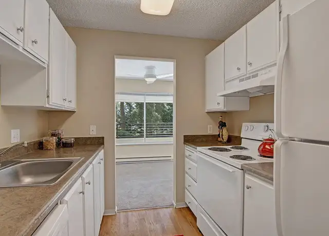 Photo of 14812 Bothell Way NE, Lake Forest Park, WA 98155