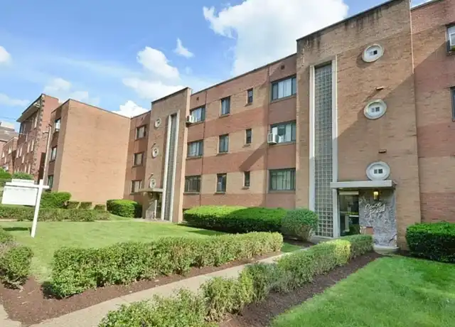 Property at 5532-5540 Covode St Unit 305, Pittsburgh, PA, 15217, 1 bed, 1 bath, [object Object]