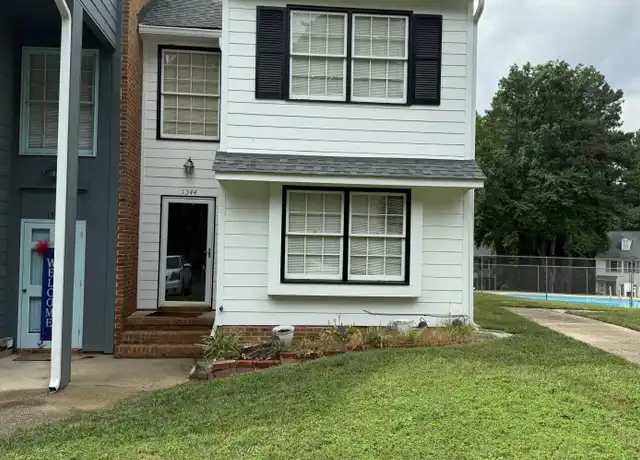 Property at 1344 Garden Crest Cir, Raleigh, NC, 27609, 3 beds, 2.5 baths, [object Object]