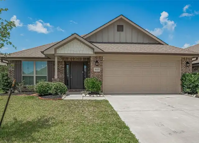 Property at 5323 Vermilion Ct, Dickinson, TX, 77539, 4 beds, 2 baths, [object Object]