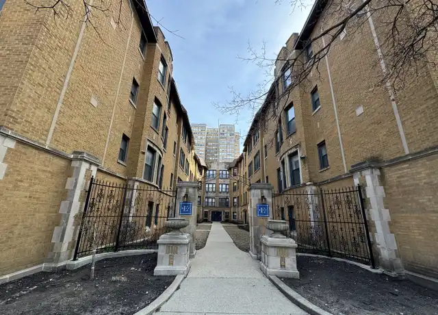 Property at 5537 S Everett Ave Unit 2E, Chicago, IL, 60637, 2 beds, 1 bath, [object Object]