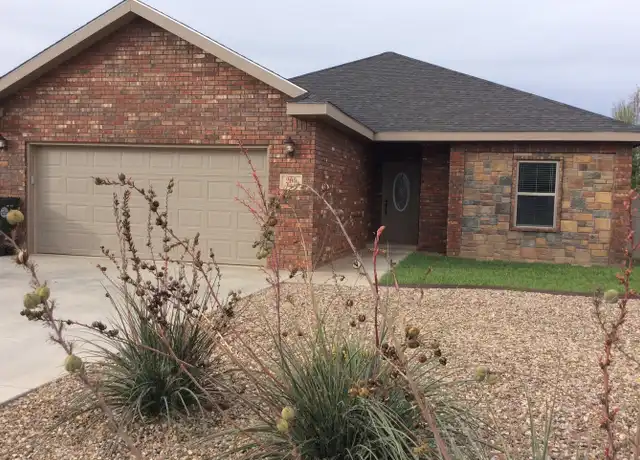 Property at 200 Almond Tree Ln, Clovis, NM, 88101, 3 beds, 2 baths, [object Object]