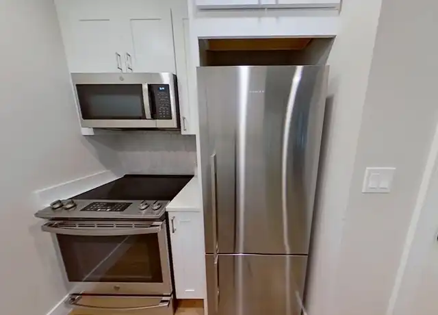 Property at 104 Warren St Unit 2, Boston, MA, 02135, 2 beds, 1 bath, [object Object]