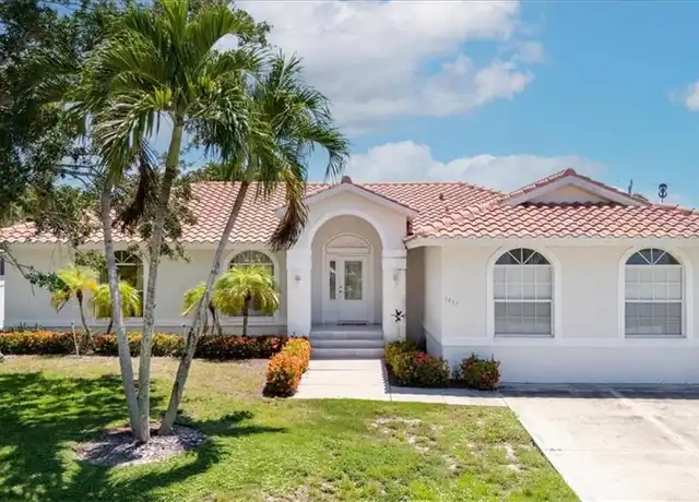 Property at 1833 N Bahama Ave, Marco Island, FL, 34145, 4 beds, 3 baths, [object Object]