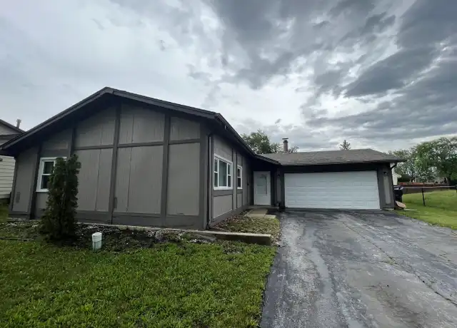 Property at 17861 Princeton Ln, Country Club Hills, IL, 60478, 4 beds, 2 baths, [object Object]