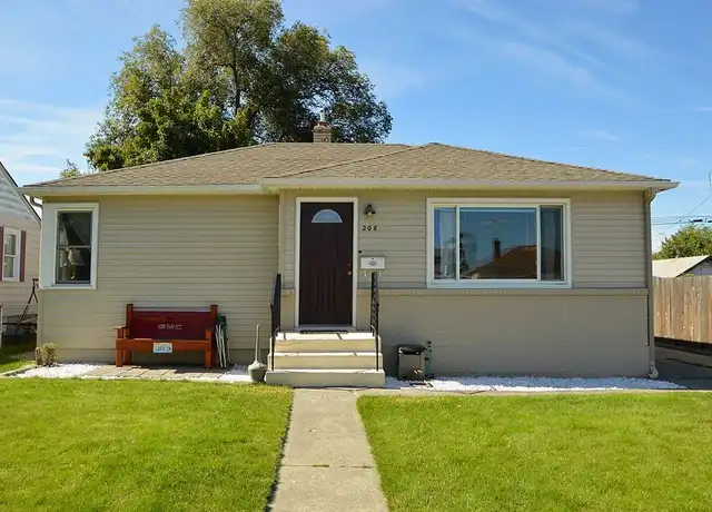 Property at 208 E Hoffman Ave, Spokane, WA, 99207, 3 beds, 1.5 baths, [object Object]