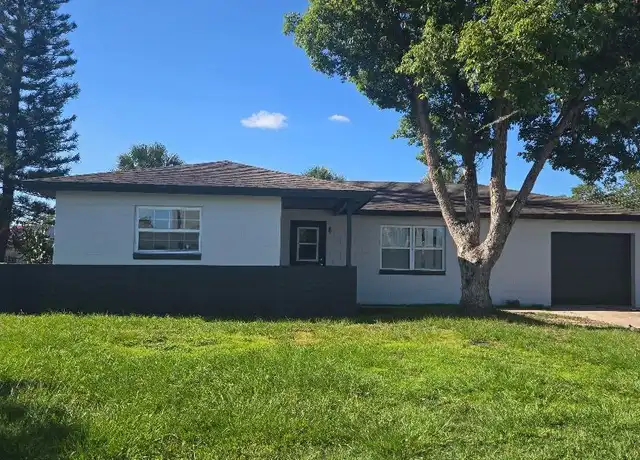 Property at 2015 Patrick St, Kissimmee, FL, 34741, 3 beds, 2 baths, [object Object]