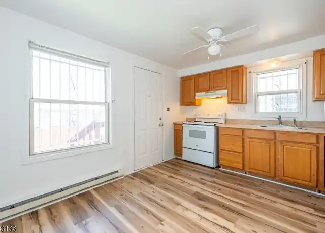 Property at 394 S 8th St, Newark, NJ, 07103, 3 beds, 1.5 baths, [object Object]