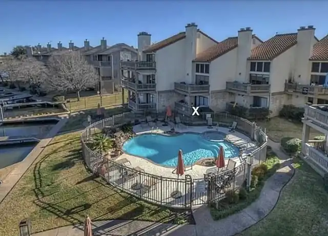 Property at 509 Short Circuit #102, Horseshoe Bay, TX, 78657, 2 beds, 1 bath, [object Object]