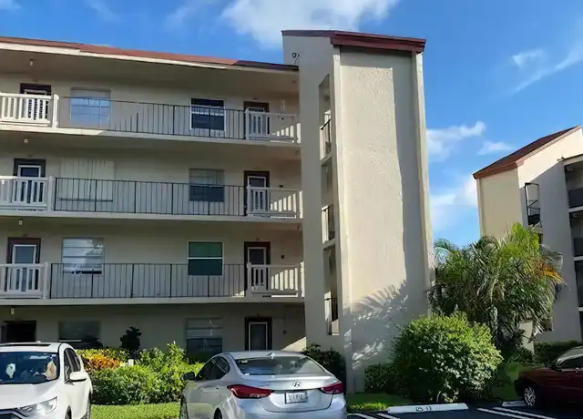 Property at 25 Abbey Ln, Delray Beach, FL, 33446, 2 beds, 2 baths, [object Object]