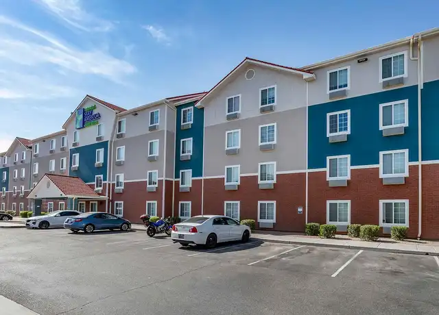 Property at Phoenix - North - 8808 N Black Cyn Hwy, Phoenix, AZ, 85051, 0 beds, 1 bath, [object Object]