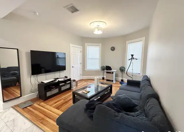 Property at 267 E Cottage St Unit 3, Boston, MA, 02125, 4 beds, 2 baths, [object Object]