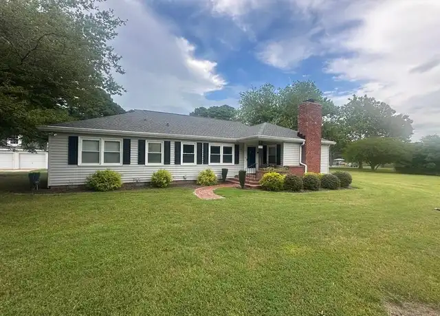 Property at 729 Charles Rd, Yorktown, VA, 23692, 3 beds, 2 baths, [object Object]