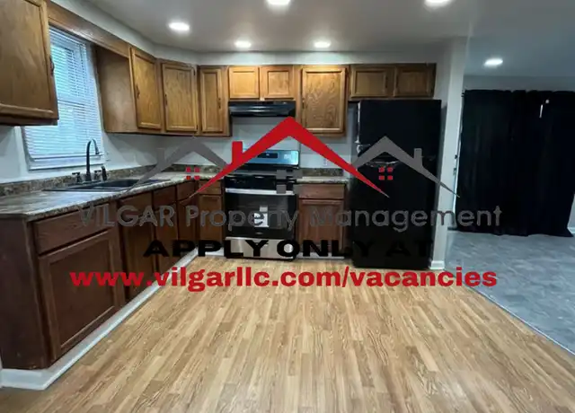 Property at 613 Longwood Dr, Michigan City, IN, 46360, 5 beds, 1.5 baths, [object Object]