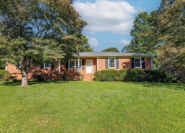 Property at 22 Skyline Way, Taylors, SC, 29687, 3 beds, 2 baths, [object Object]