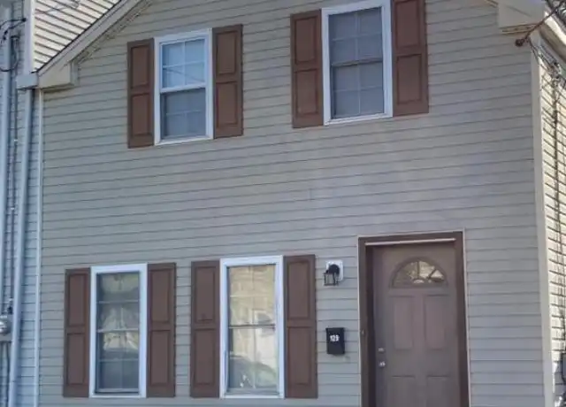 Property at 129 N 14th St, Lebanon, PA, 17046, 3 beds, 1 bath, [object Object]
