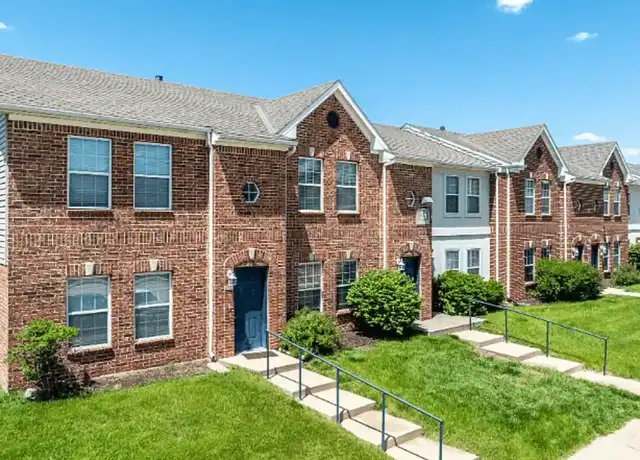 Property at Maple Grove Villas - 8602 Westown Pkwy, West Des Moines, IA, 50266, 2-3 beds, 2 baths, [object Object]