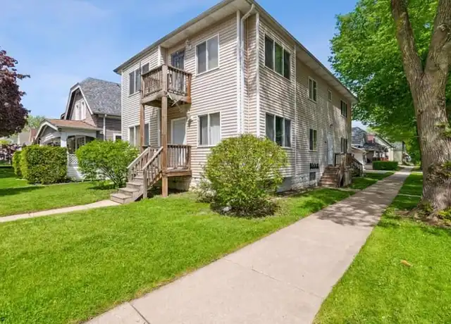 Property at 3636 W Branting Ln Unit 2, Milwaukee, WI, 53215, 1 bed, 1 bath, [object Object]
