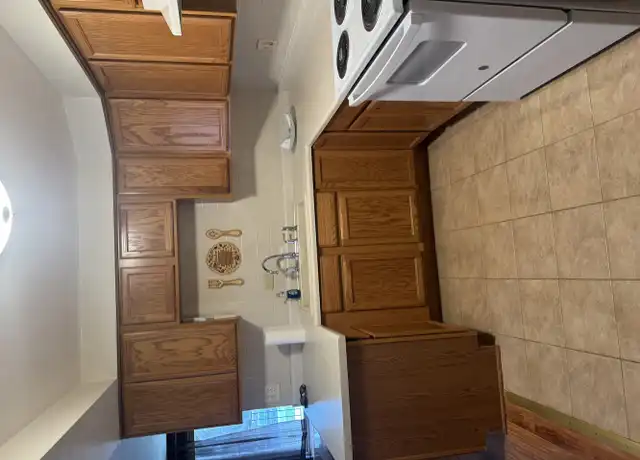 Property at 6710 W 64th Pl Unit 1E, Chicago, IL, 60638, 2 beds, 1.5 baths, [object Object]