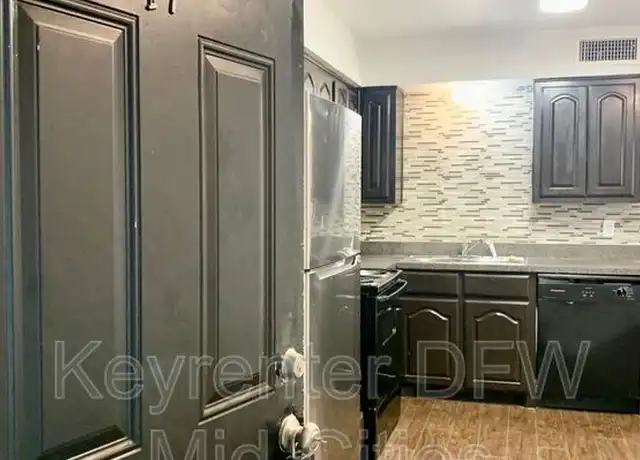 Property at 1117 Franklin St Unit 17, Hutchins, TX, 75141, 2 beds, 1 bath, [object Object]