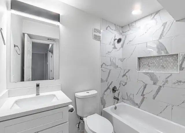 Property at 9711 Linkmeadow Ln Unit 3, Houston, TX, 77025, 2 beds, 2 baths, [object Object]