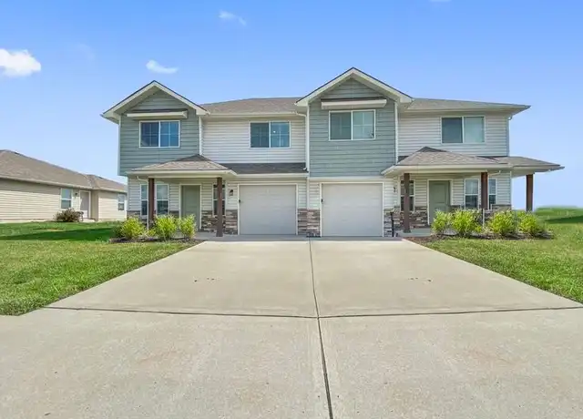 Property at 212 SW Rose St, Blue Springs, MO, 64014, 3 beds, 2.5 baths, [object Object]