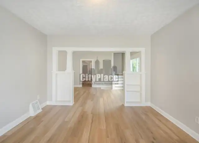 Property at 608 N Oakland Ave, Indianapolis, IN, 46201, 3 beds, 1 bath, [object Object]