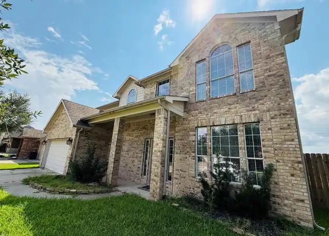 Property at 518 Saffron St, League City, TX, 77573, 4 beds, 2.5 baths, [object Object]
