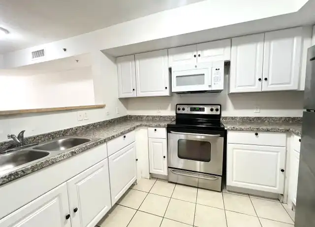 Property at Welcome to Your Ideal Home in North Miami's Gated Community - 13780, North Miami, FL, 33161, 3 beds, 2 baths, [object Object]
