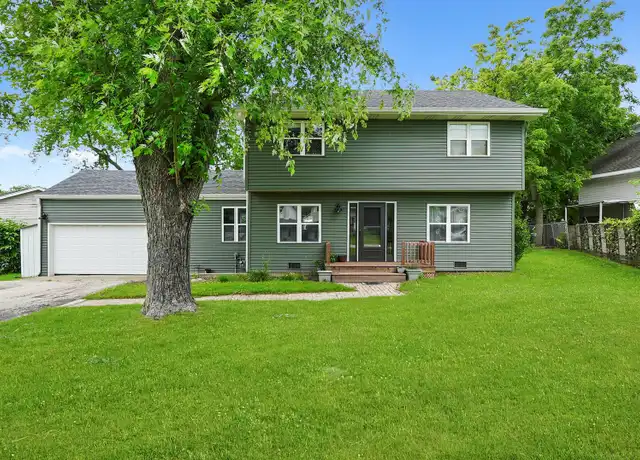 Property at 33351 N Park St, Grayslake, IL, 60030, 4 beds, 3 baths, [object Object]