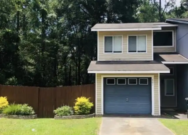 Property at 301 Candlebrook Dr, Enterprise, AL, 36330, 2 beds, 1.5 baths, [object Object]