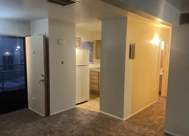 Property at 8328 Comanche Rd NE Unit 9, Albuquerque, NM, 87110, 1 bed, 1 bath, [object Object]
