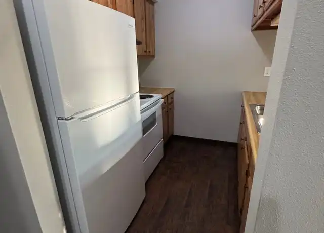 Property at 2425 Wesleyan Ave Unit 2513-5, Rockford, IL, 61108, 1 bed, 1 bath, [object Object]