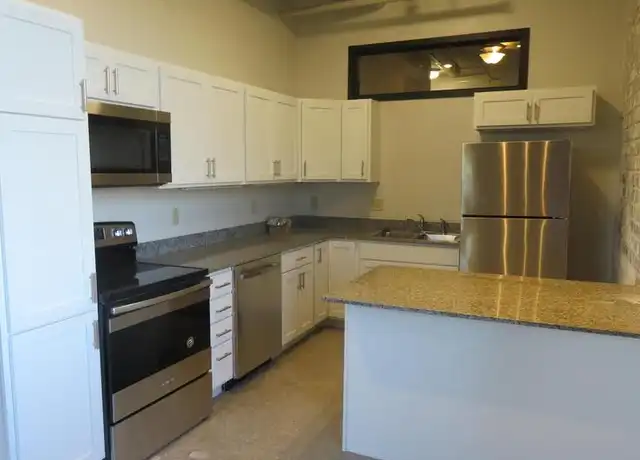 Property at 736 Federal St Unit 1224, Davenport, IA, 52803, 1 bed, 1 bath, [object Object]