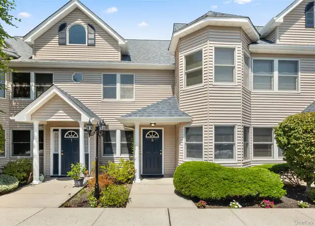 Property at 92 Broadway Unit A1, Amityville, NY, 11701, 1 bed, 1 bath, [object Object]