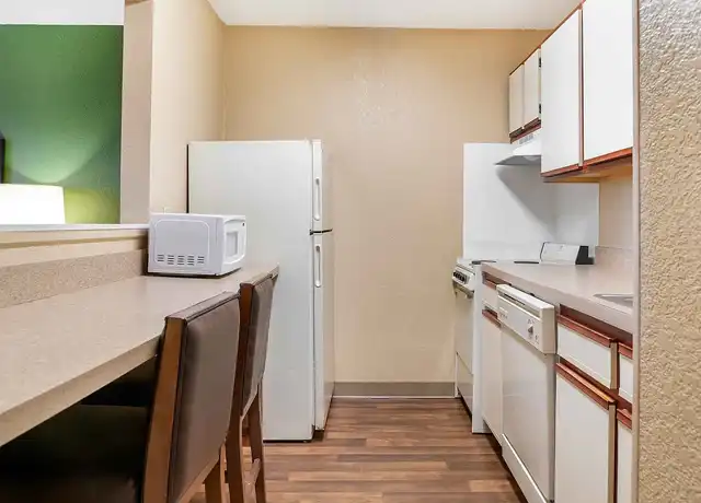 Property at Detroit - Warren - 30125 N Civic Center Dr, Warren, MI, 48093, 0 beds, 1 bath, [object Object]