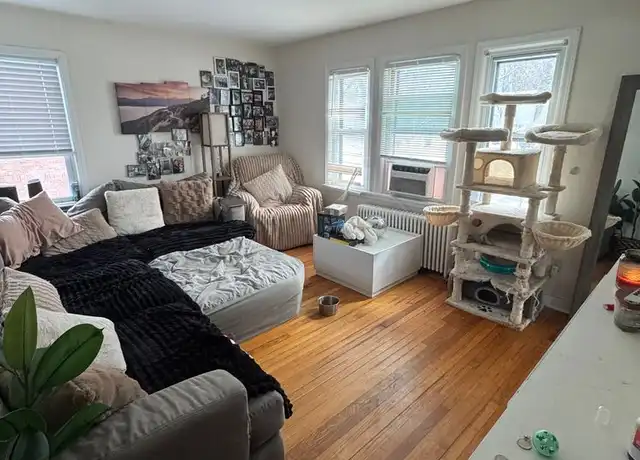 Property at 2331 Niskayuna Dr Unit 2331- 07, Schenectady, NY, 12309, 2 beds, 1 bath, [object Object]