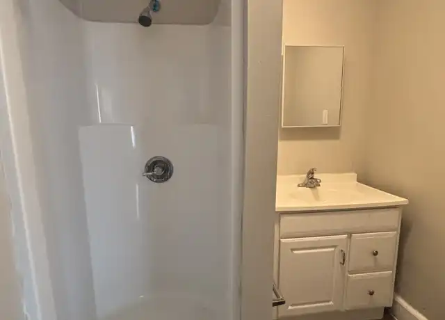 Property at 1108 Toms St, Shelby, NC, 28150, 2 beds, 2 baths, [object Object]