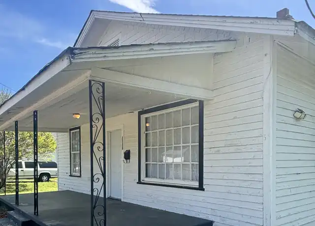 Property at 1108 Toms St, Shelby, NC, 28150, 2 beds, 2 baths, [object Object]