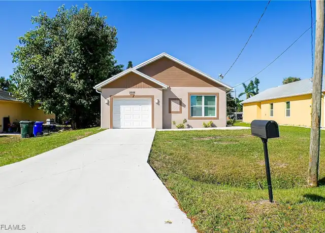 Property at 2258 French St, Fort Myers, FL, 33916, 4 beds, 2 baths, [object Object]