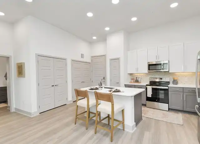Property at 1617 Enid St Unit 265, Houston, TX, 77009, 2 beds, 2 baths, [object Object]