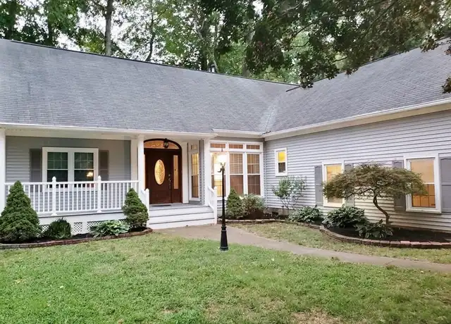 Property at 2036 Hen House Dr, Virginia Beach, VA, 23453, 4 beds, 2 baths, [object Object]