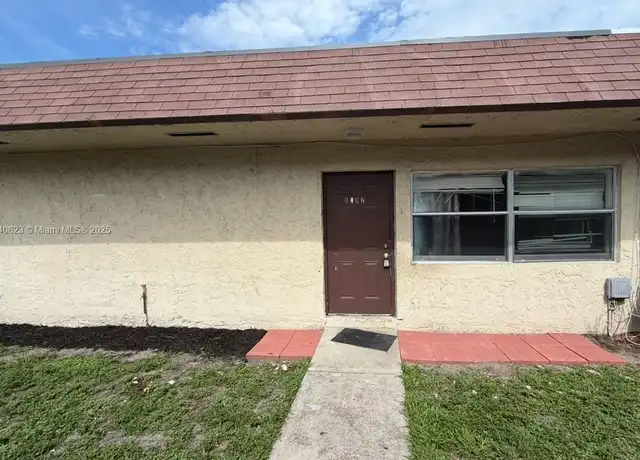 Property at 5402 NW 24th Ct #70, Lauderhill, FL, 33313, 2 beds, 1 bath, [object Object]