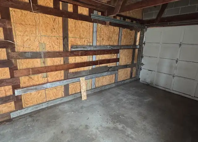 Property at 1511 N Chester Ave Unit 1, Indianapolis, IN, 46201, 2 beds, 1 bath, [object Object]